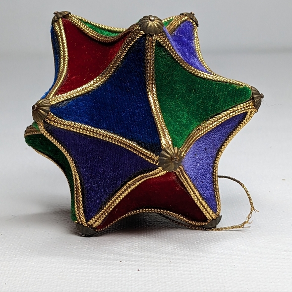 Velvet antique Christmas ornament B-5 - Picture 1 of 4